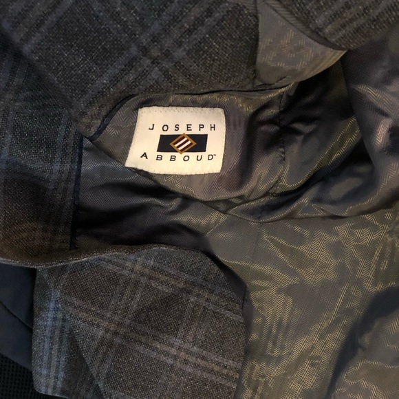 Jos A Bank gray plaid men’s sports coat - Picture 2 of 2